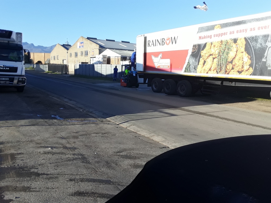 To Let commercial Property for Rent in Onverwacht Western Cape